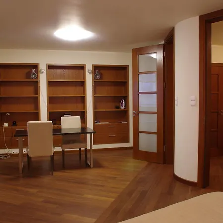 Apartment Szucha Warschau